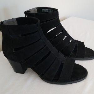 Vionic Harlow Open-Toe Ankle Bootie